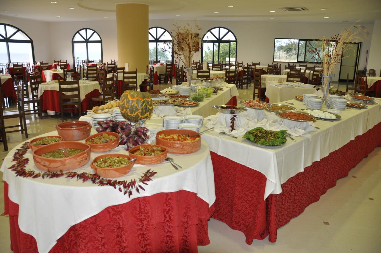 Green Garden Club برياتيكو المظهر الخارجي الصورة