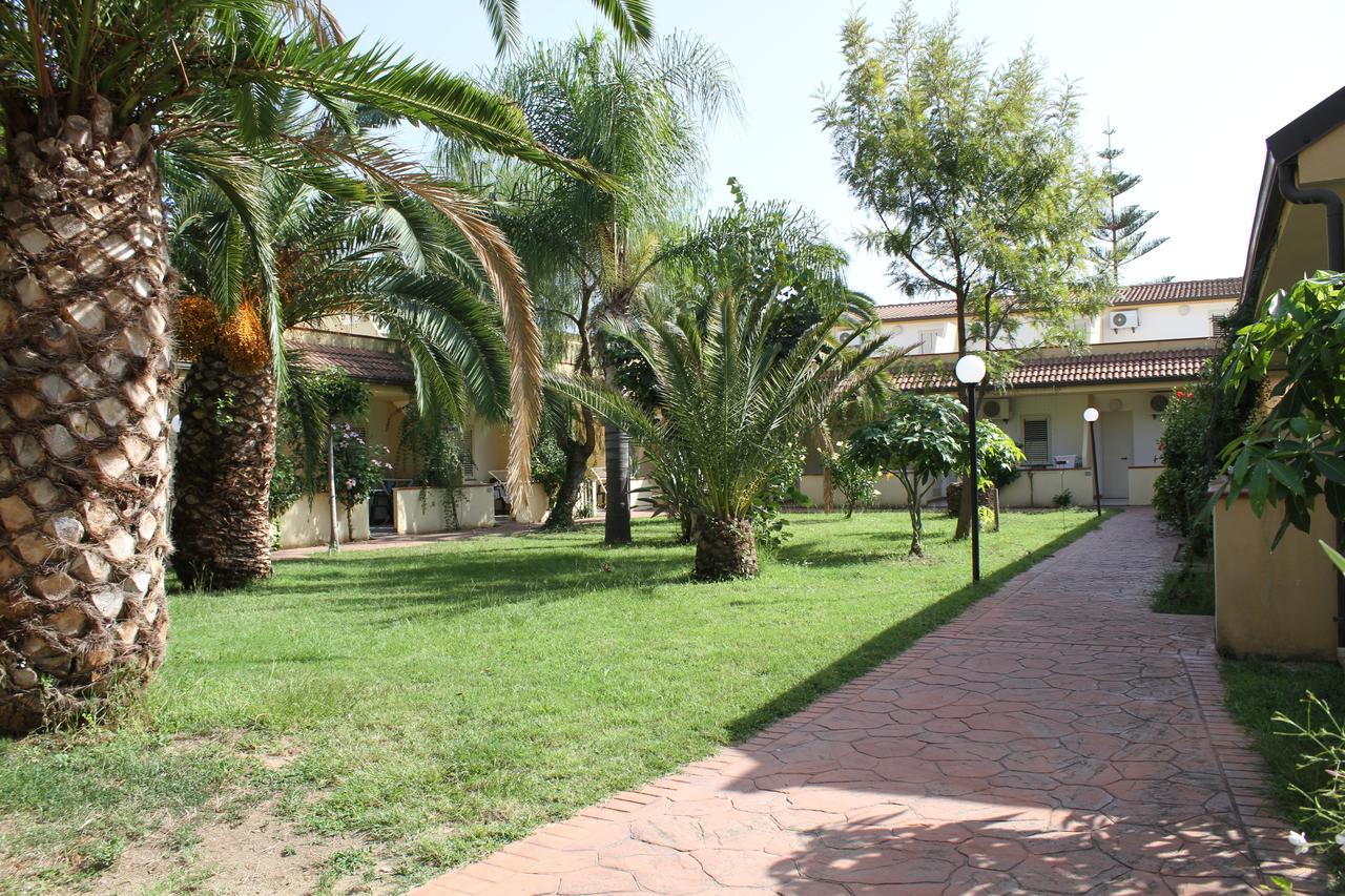 Green Garden Club برياتيكو المظهر الخارجي الصورة