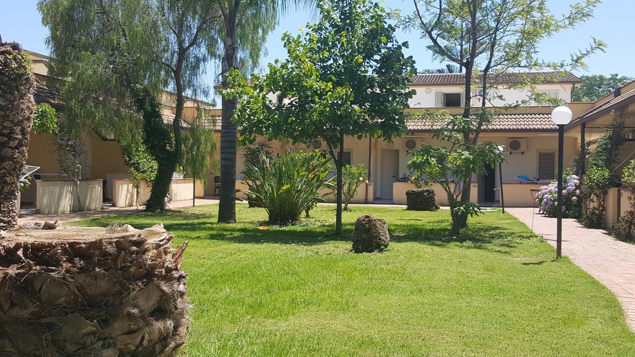Green Garden Club برياتيكو المظهر الخارجي الصورة